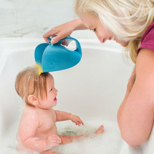 Skip*Hop - Moby Waterfall Bath Rinser